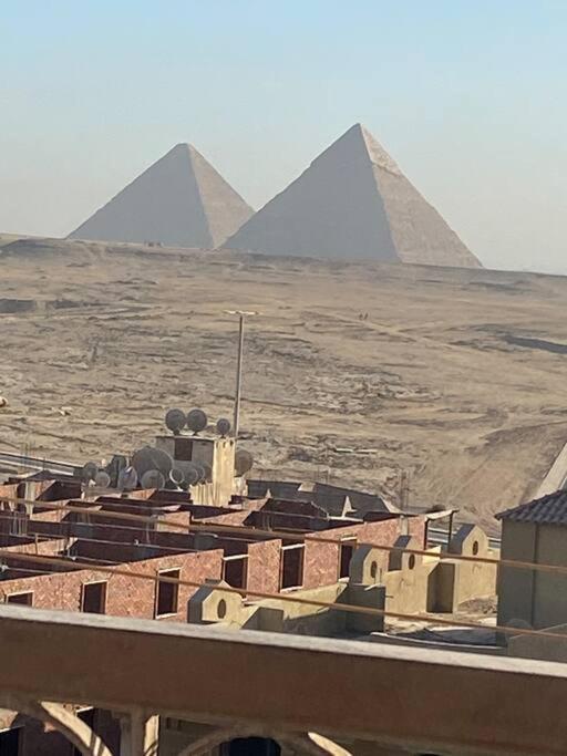 Royal Pyramids Palace Residence Kairó Kültér fotó